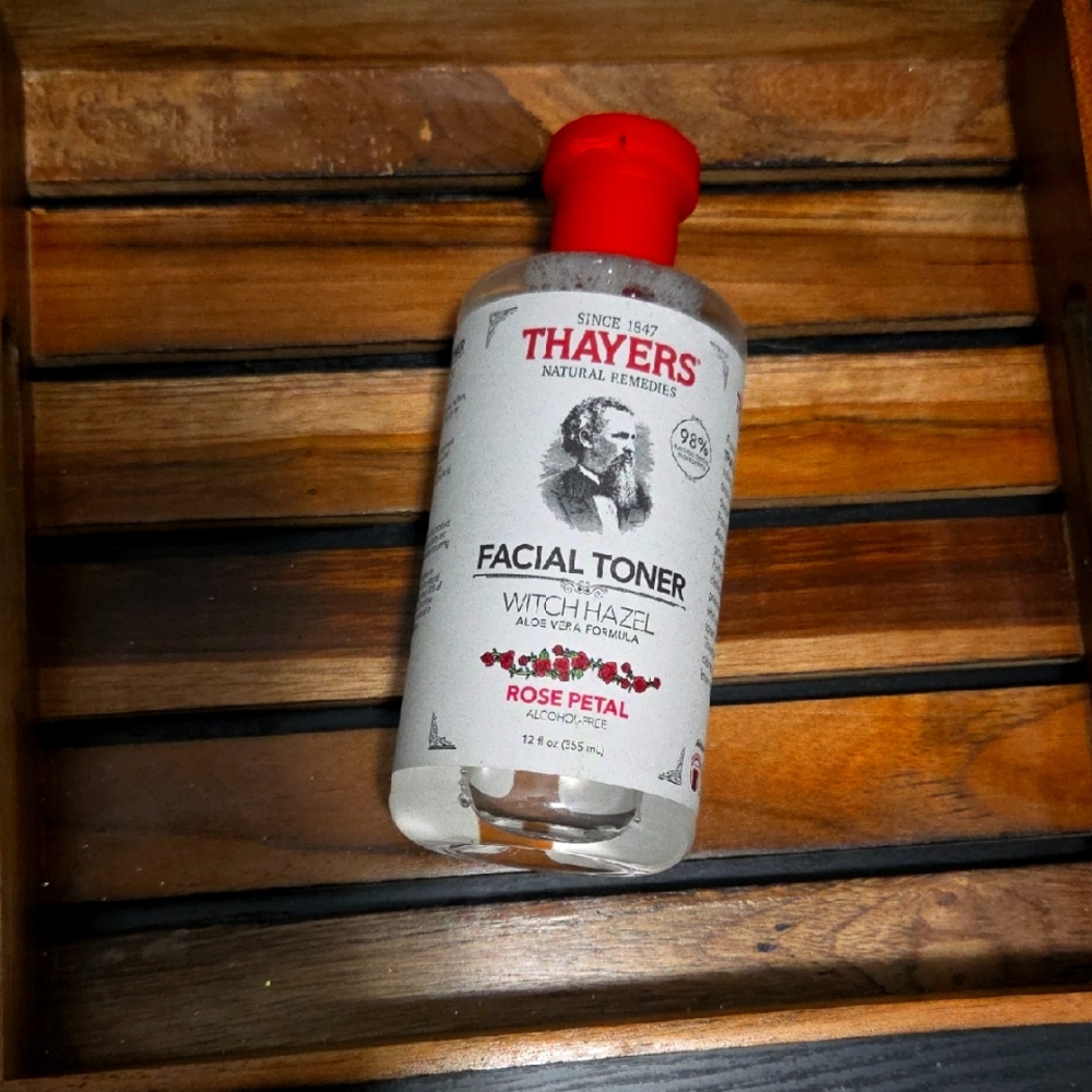Thayers Rose Petal Facial Toner